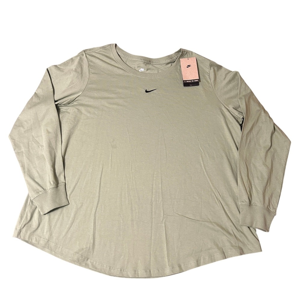 Nike Sportswear Essential Tee Womens 2X Green Long Sleeve FD0642-386